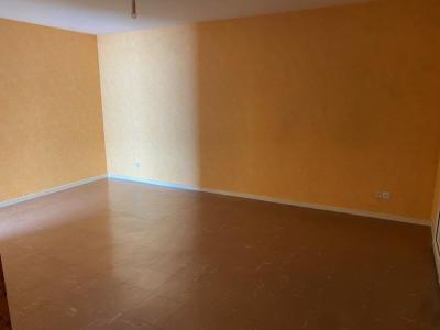 For sale Sains-en-gohelle 2 rooms 51 m2 Pas de calais (62114) photo 2