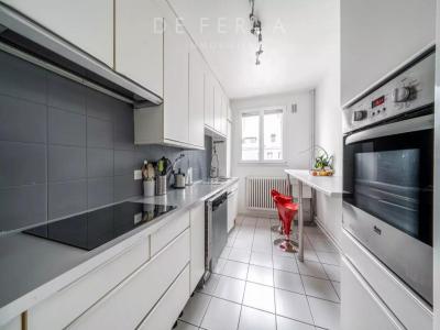 For sale Paris-15eme-arrondissement 5 rooms 150 m2 Paris (75015) photo 2
