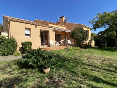 For sale Jard-sur-mer 4 rooms 122 m2 Vendee (85520) photo 0