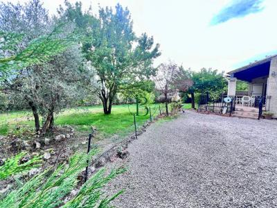 For sale Tavernes 5 rooms 92 m2 Var (83670) photo 0