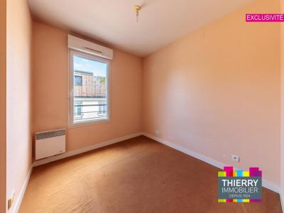 For sale Nantes 2 rooms 41 m2 Loire atlantique (44000) photo 4