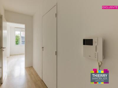 For sale Nantes 2 rooms 45 m2 Loire atlantique (44100) photo 3