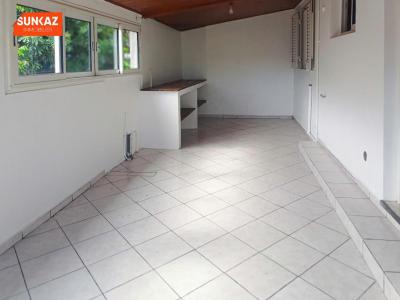 Louer Maison 150 m2 Saint-pierre