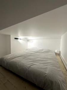 For sale Lyon-2eme-arrondissement 1 room 17 m2 Rhone (69002) photo 4