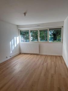 For sale Palaiseau 3 rooms 64 m2 Essonne (91120) photo 0