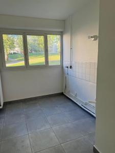 For sale Palaiseau 3 rooms 64 m2 Essonne (91120) photo 3