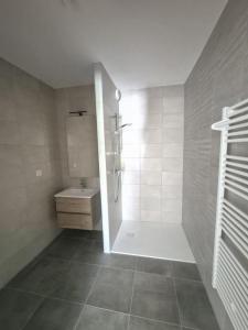 For sale Mulhouse 3 rooms 66 m2 Haut rhin (68100) photo 3