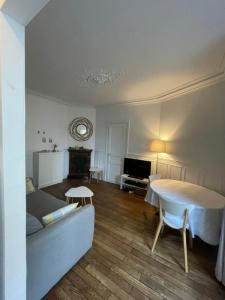 Annonce Location 2 pices Appartement Paris-9eme-arrondissement 75