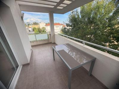 For rent Villeneuve-loubet 3 rooms 80 m2 Alpes Maritimes (06270) photo 2