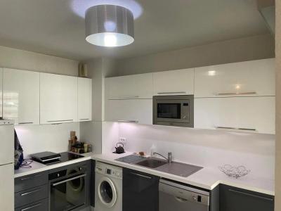 For sale Nice 3 rooms 72 m2 Alpes Maritimes (06200) photo 2