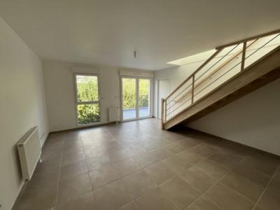 For rent Chartres 4 rooms 87 m2 Eure et loir (28000) photo 1
