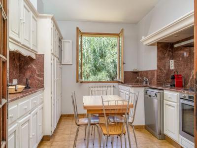 For sale LA ROSE 6 rooms 110 m2 Bouches du Rhone (13013) photo 4