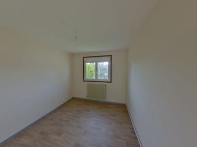 For sale Mehun-sur-yevre 4 rooms 80 m2 Cher (18500) photo 4