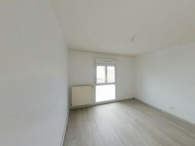 For sale Saint-amand-montrond 2 rooms 74 m2 Cher (18200) photo 1