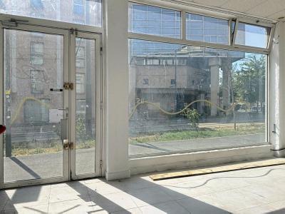 Annonce Vente Local commercial Avignon 84