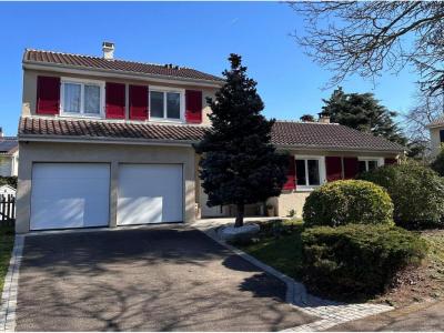 For sale Montesson 6 rooms 143 m2 Yvelines (78360) photo 0