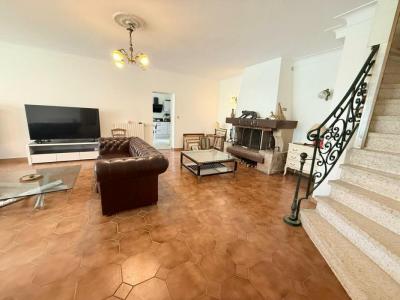 For sale Gignac-la-nerthe 6 rooms 206 m2 Bouches du Rhone (13180) photo 2