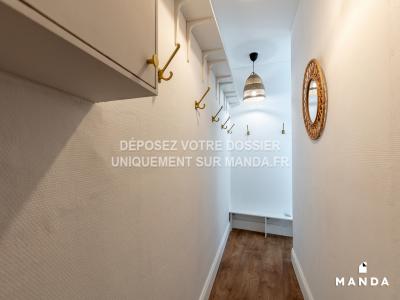 Louer Appartement Paris-18eme-arrondissement 829 euros