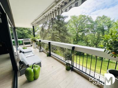 For sale Chesnay 6 rooms 140 m2 Yvelines (78150) photo 2