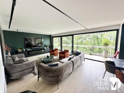 For sale Chesnay 6 rooms 140 m2 Yvelines (78150) photo 3
