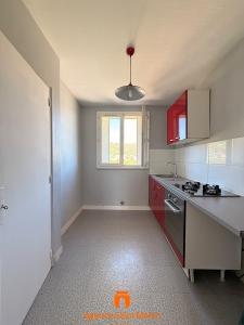For sale Teil Le Teil 3 rooms 65 m2 Ardeche (07400) photo 2