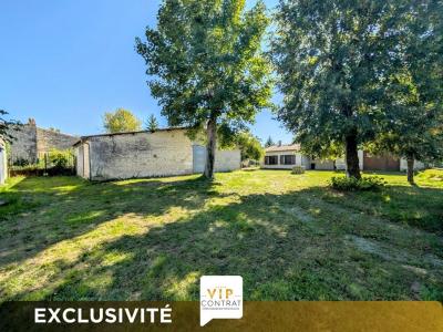For sale Saint-sever-de-saintonge 5 rooms 123 m2 Charente maritime (17800) photo 1