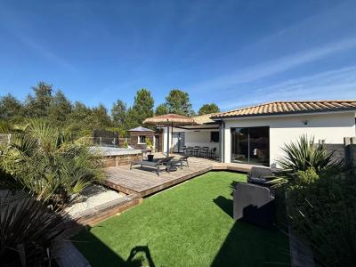 For sale Salles 5 rooms 98 m2 Gironde (33770) photo 0
