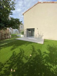 For sale Saint-paul-trois-chateaux 4 rooms 100 m2 Drome (26130) photo 1