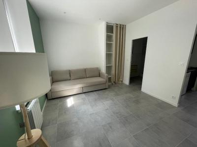 For rent Saint-etienne 1 room 25 m2 Loire (42100) photo 1