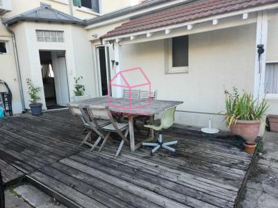 For sale Vitry-sur-seine 5 rooms 140 m2 Val de Marne (94400) photo 1