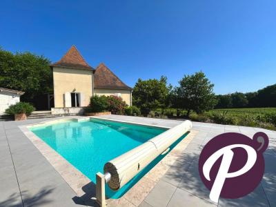 For sale Bergerac 5 rooms 170 m2 Dordogne (24100) photo 1