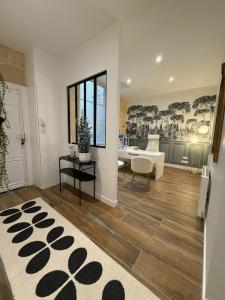 For rent Bordeaux 55 m2 Gironde (33300) photo 0