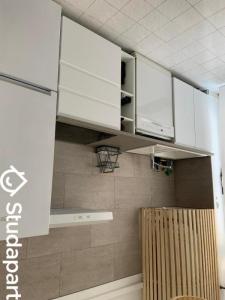 For rent Juan-les-pins 1 room 35 m2 Alpes Maritimes (06160) photo 2