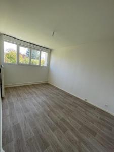 For sale Angers 3 rooms 68 m2 Maine et loire (49000) photo 4