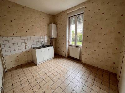 For sale Montceau-les-mines 3 rooms 81 m2 Saone et loire (71300) photo 2