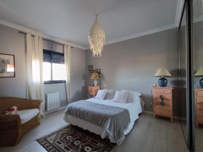 For sale Agen 5 rooms 160 m2 Lot et garonne (47000) photo 4