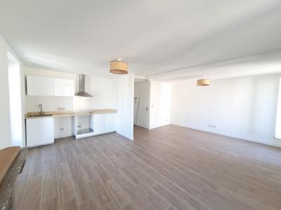 For rent Marseille-1er-arrondissement 3 rooms 65 m2 Bouches du Rhone (13001) photo 1