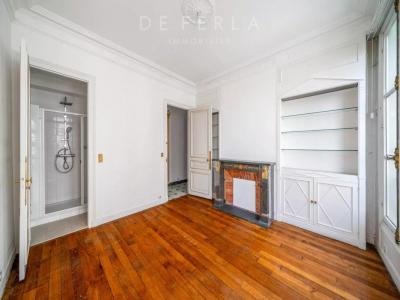 For sale Paris-14eme-arrondissement 4 rooms 109 m2 Paris (75014) photo 1