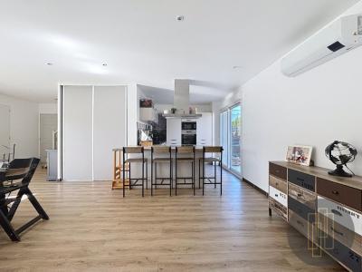 For sale Lucenay 6 rooms 124 m2 Rhone (69480) photo 3