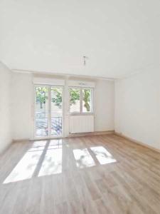 For sale Valentigney 3 rooms 51 m2 Doubs (25700) photo 2