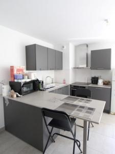 For rent Nantes 2 rooms 48 m2 Loire atlantique (44000) photo 4