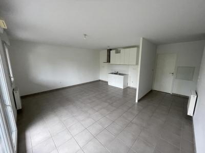 For rent Saint-herblain 3 rooms 65 m2 Loire atlantique (44800) photo 2