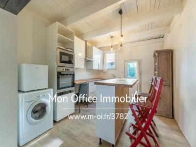 For sale Charleval 3 rooms 70 m2 Bouches du Rhone (13350) photo 3