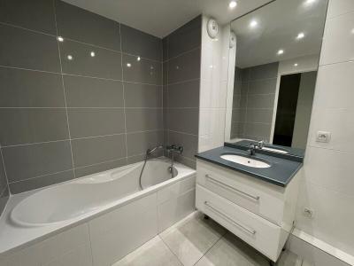 For rent Lyon-3eme-arrondissement 2 rooms 61 m2 Rhone (69003) photo 4