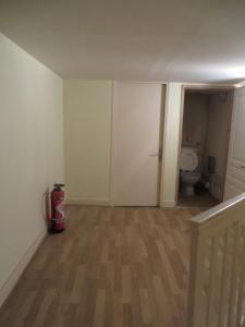 For sale Lyon-7eme-arrondissement 45 m2 Rhone (69007) photo 3