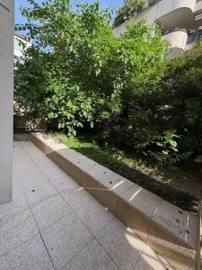 For rent Lyon-6eme-arrondissement 2 rooms 43 m2 Rhone (69006) photo 2