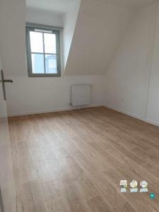 For rent Senlis 3 rooms 63 m2 Oise (60300) photo 2