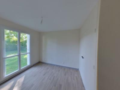 For sale Saint-amand-montrond 4 rooms 78 m2 Cher (18200) photo 3