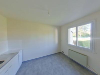For sale Saint-amand-montrond 4 rooms 78 m2 Cher (18200) photo 4