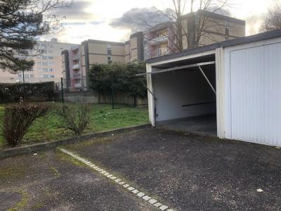 Louer Parking 10 m2 Hoenheim